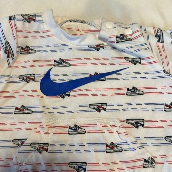 Nike Infant Romper with Blue Swoosh and Sneaker Design Size 3 Months - Picture 4 of 4